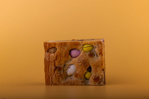 Mini Egg Blondie