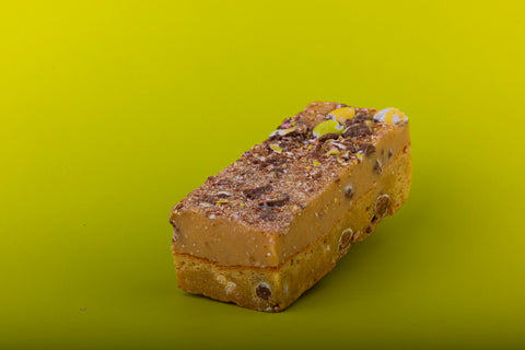 Mini Egg Fudgy Wudgy Blondie