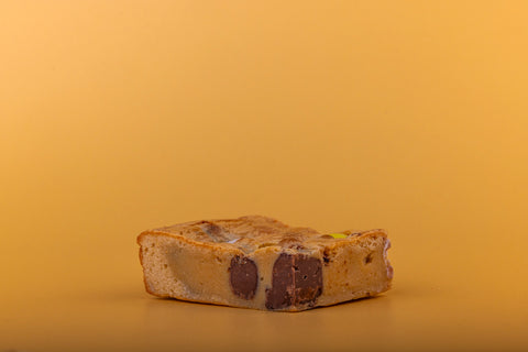 Mini Egg Blondie