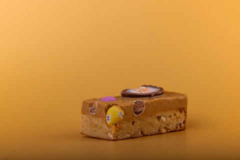 Mini Egg & Cream Egg Mighty Blondie