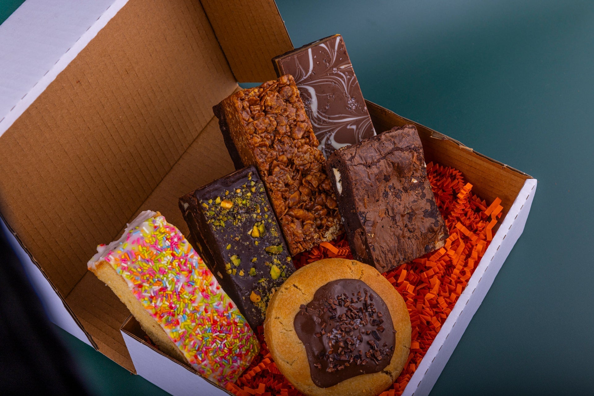 The Crowd Pleaser Box