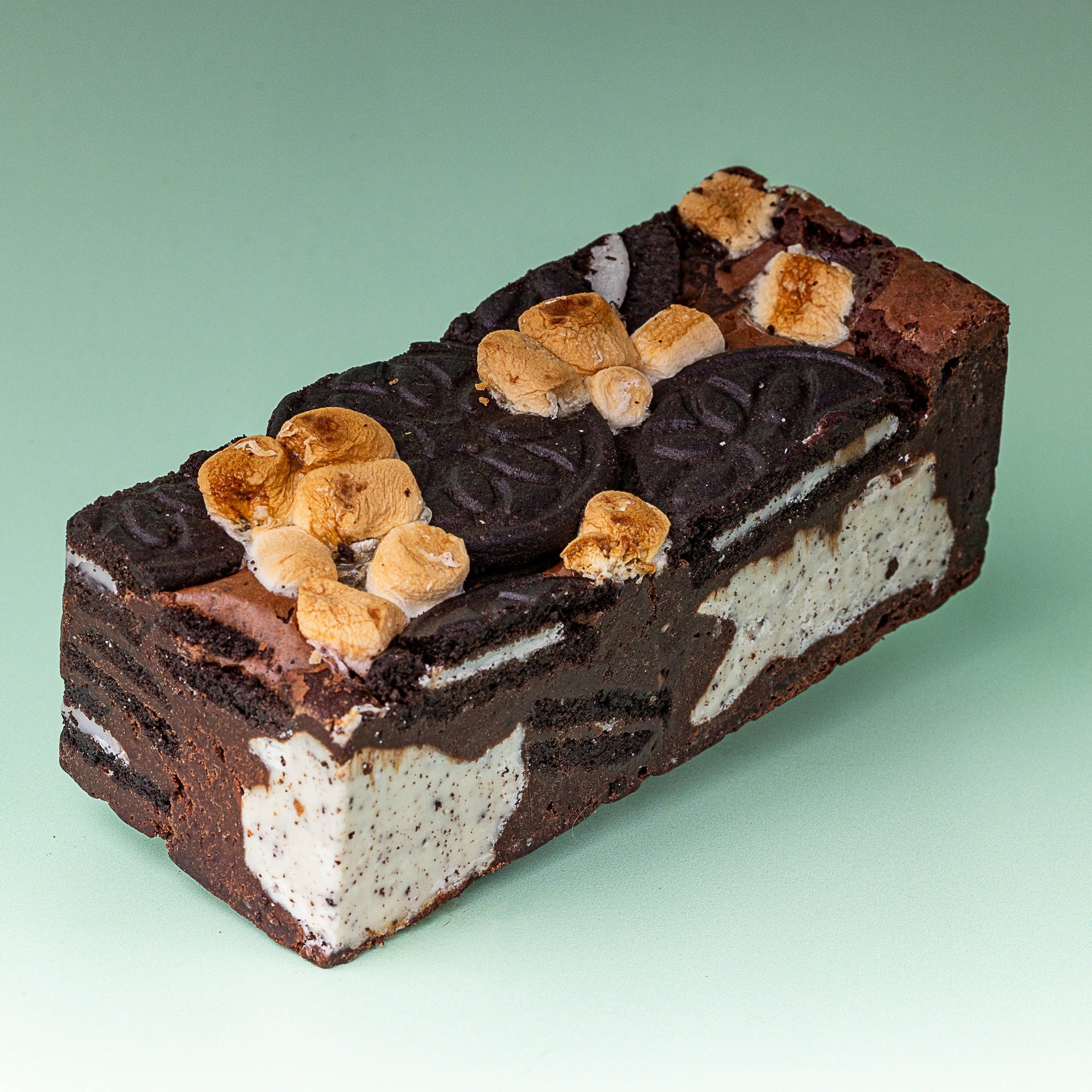 Cookies and Cream Smores Slutty Brownie