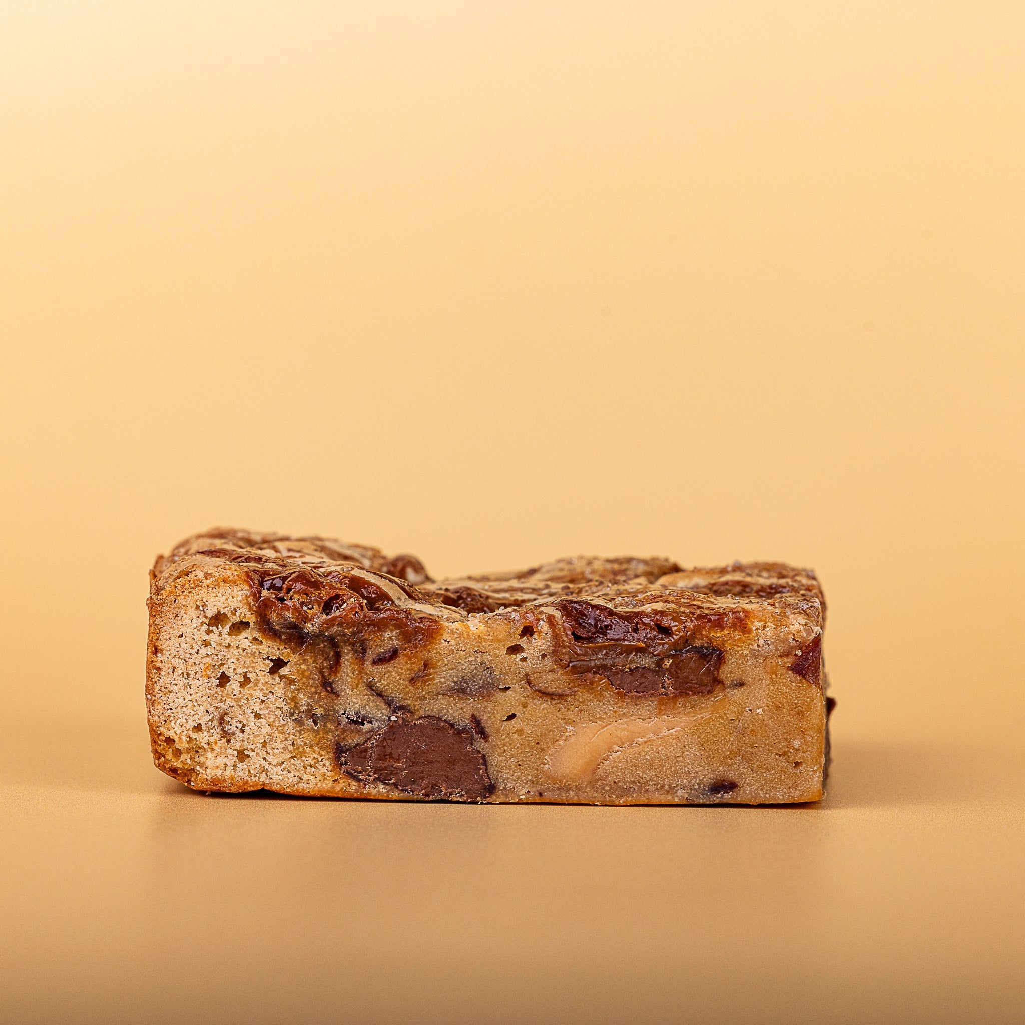 Gluten Free Toffee Apple Blondie