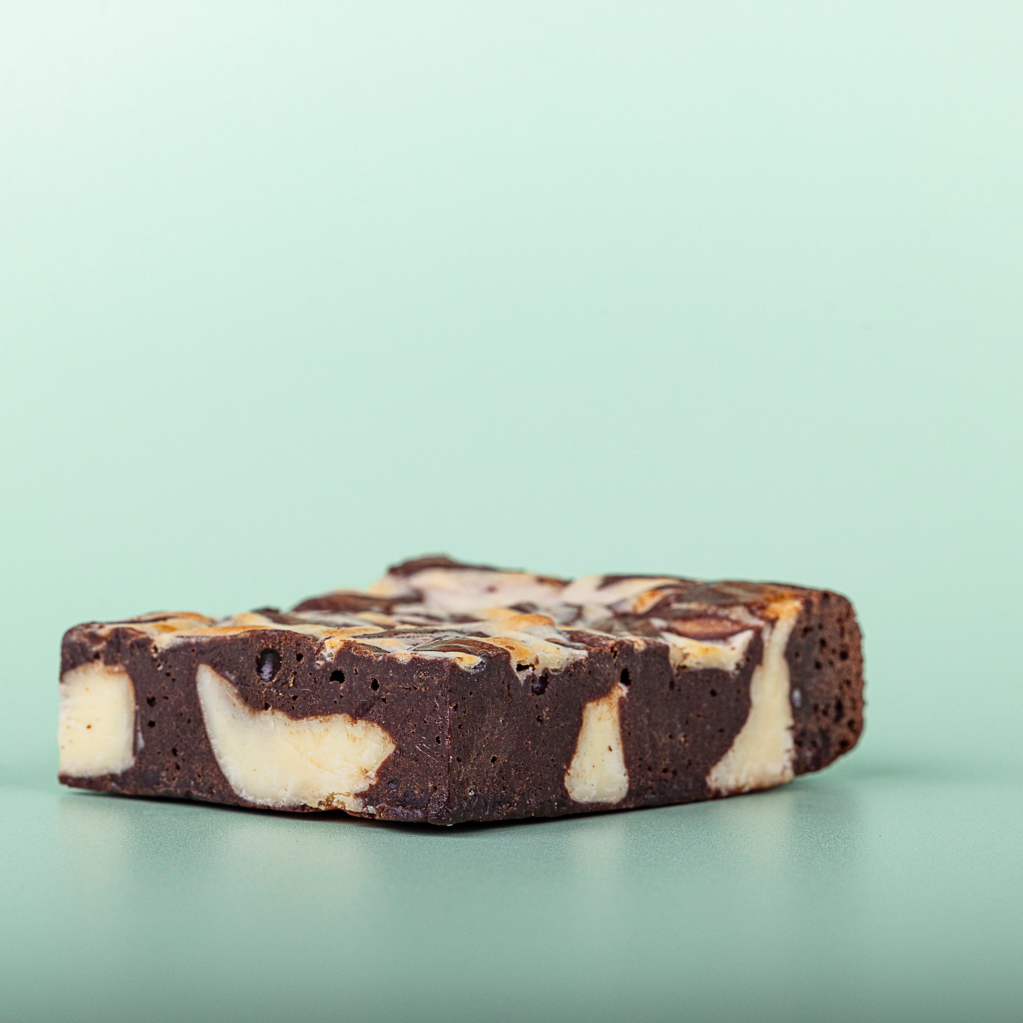 Gluten Free Raspberry Cheeecake Brownie