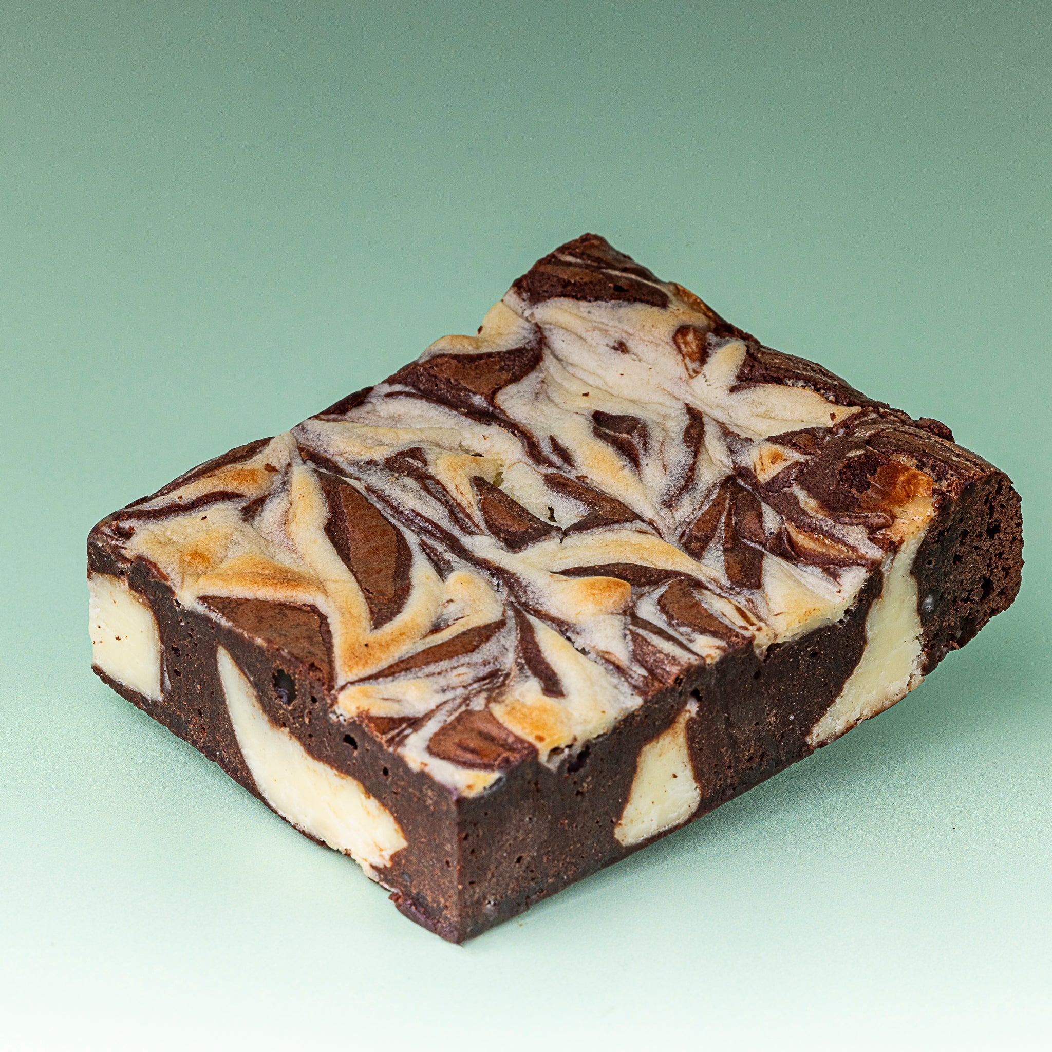 Raspberry Cheesecake Brownie – Rabbit Hole Cakes