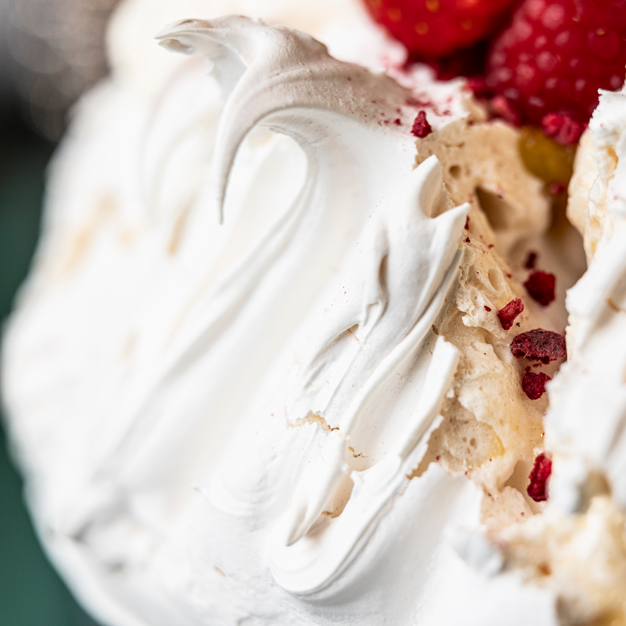 Meringue Wreath Shell Only