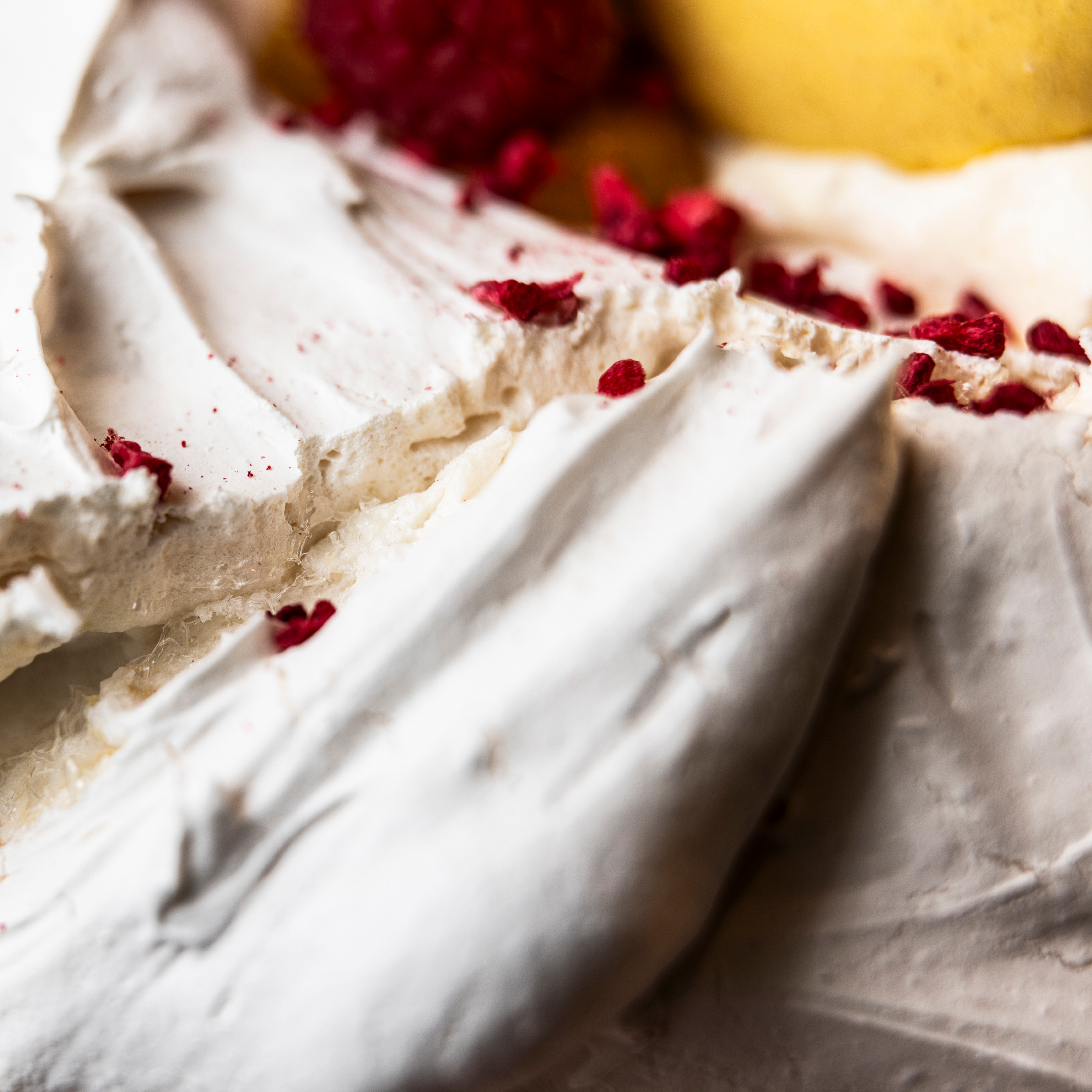 Meringue Wreath Shell Only